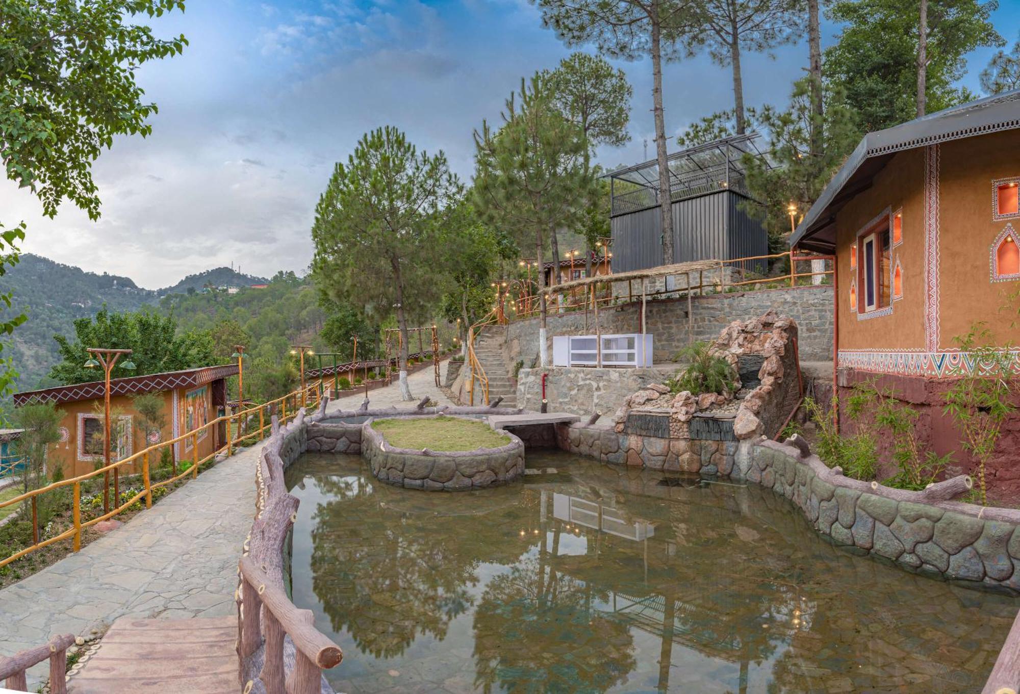 Hotel A Kasauli Ggaon By Echor Exterior foto