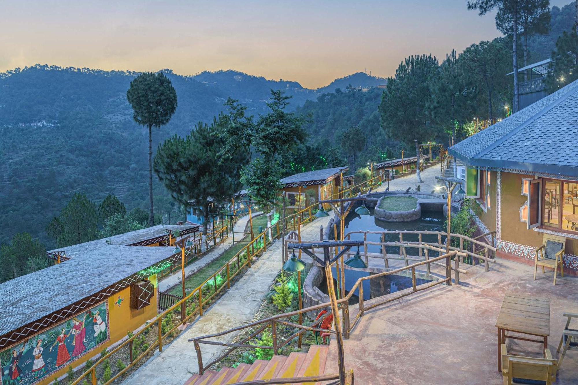 Hotel A Kasauli Ggaon By Echor Exterior foto