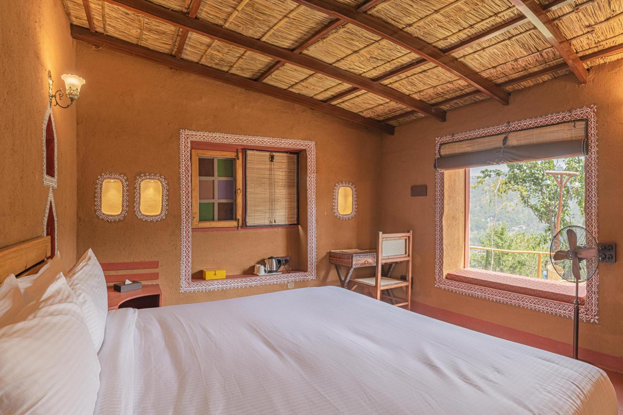 Hotel A Kasauli Ggaon By Echor Exterior foto
